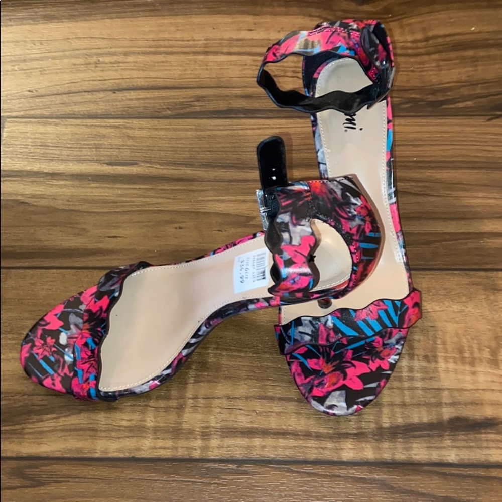 Leather Fioni multi  colorful heels